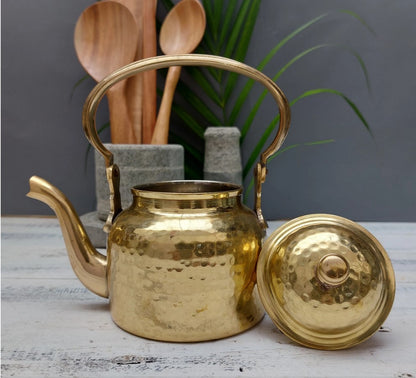 Brass kettle/ tea pot